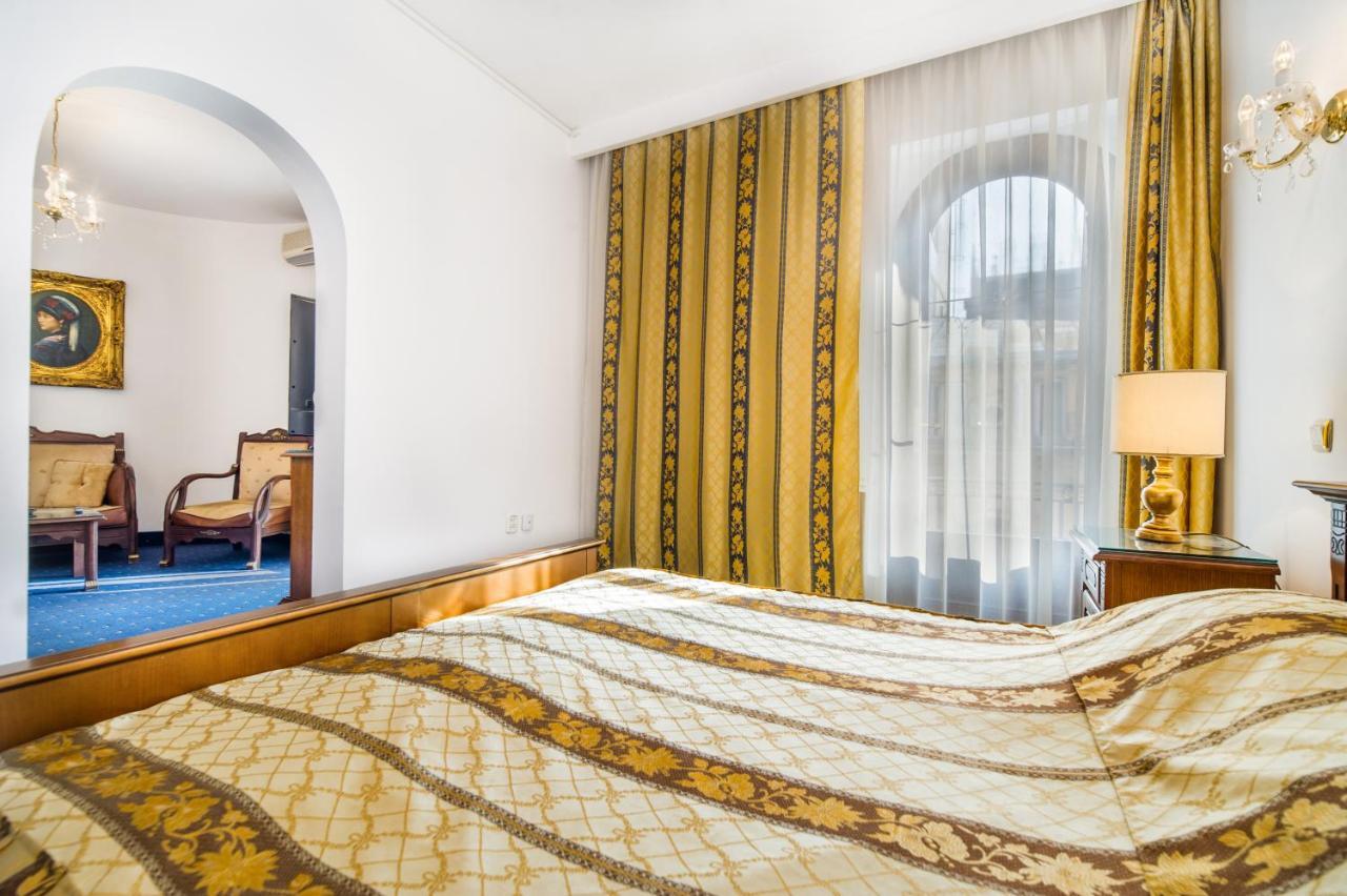 Hotel Carpati Imparatul Romanilor Bukurešť Exteriér fotografie